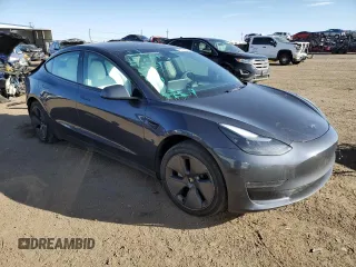 2022 Tesla Model 3 Long Range z VIN 5YJ3E1EB1NF270328, wystawiony jako Copart lot #48076395 z przebiegiem 45 595 mil mil oraz Szkoda całkowita • Salvage title. Historia ofert i sprzedaży dostępna na DreamBid. Obrazek 4.