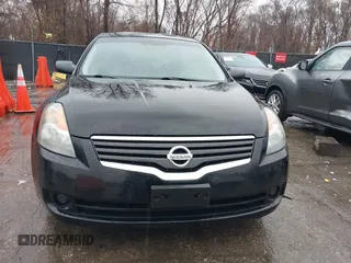 2009 Nissan Altima SL with VIN 1N4AL21E59N427861, listed as a IAAI auction lot 41692000 with 139,371 mi miles and . Bid and sale history available at DreamBid. Image 6.