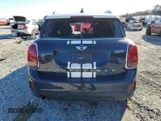 2018 MINI Countryman Cooper with VIN WMZYV5C3XJ3E02716, listed as a Copart auction lot 88490745 with 0 mi miles and Non Repairable. Bid and sale history available at carsss.com. Image 6.