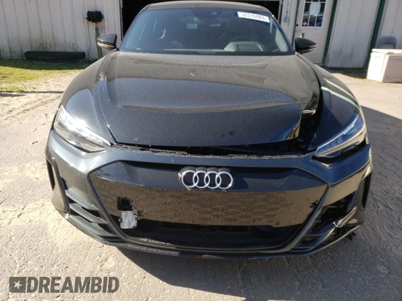 2023 Audi e-tron GT Premium Plus z VIN WAUFJBFW6P7002994, wystawiony jako Copart lot #50310483 z przebiegiem 1682 mil mil oraz . Historia ofert i sprzedaży dostępna na DreamBid. Obrazek 5.