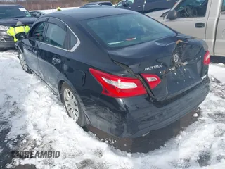 2017 Nissan Altima SV with VIN 1N4AL3AP6HC485933, listed as a IAAI auction lot 41694255 with 140,251 mi miles and . Bid and sale history available at carsss.com. Image 3.