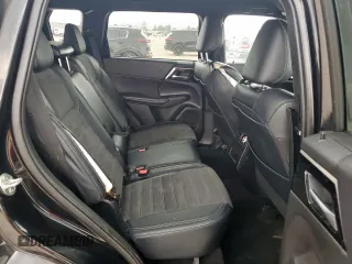 2024 Mitsubishi Outlander SE z VIN JA4J3VA8XRZ016044, wystawiony jako Copart lot #55844845 z przebiegiem 20 440 mil mil oraz Czysty tytuł • Clean title. Historia ofert i sprzedaży dostępna na DreamBid. Obrazek 11.