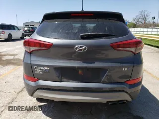 2017 Hyundai Tucson Sport z VIN KM8J33A20HU500835, wystawiony jako Copart lot #53342975 z przebiegiem 145 582 mil mil oraz Czysty tytuł • Clean title. Historia ofert i sprzedaży dostępna na DreamBid. Obrazek 6.