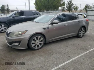 2013 Kia Optima SX с VIN 5XXGR4A64DG168971, выставлен на аукционе Copart как лот 65479145 с пробегом 177 726 миль миль и Чистый • Clean title. История ставок и продаж доступна на DreamBid. Изображение 1.