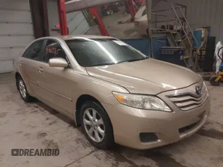 2011 Toyota Camry LE with VIN 4T4BF3EK7BR090442, listed as a IAAI auction lot 41963715 with 91,557 mi miles. Bid and sale history available at carsss.com. Image 1.