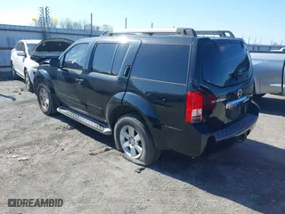2011 Nissan Pathfinder SV with VIN 5N1AR1NN8BC602565, listed as a IAAI auction lot 41470509 with 238,485 mi miles. Bid and sale history available at carsss.com. Image 3.