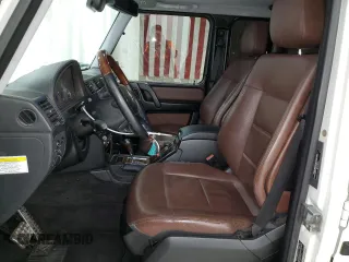 2011 Mercedes-Benz G-Class G 550 with VIN WDCYC3HF4BX191723, listed as a Copart auction lot 75318424 with 71,685 mi miles and Clean Title. Bid and sale history available at carsss.com. Image 7.