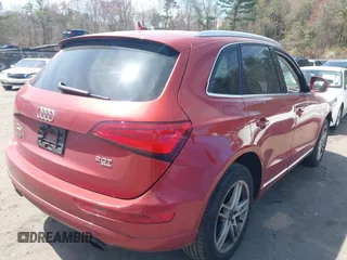 2014 Audi Q5 Premium Plus z VIN WA1LFAFP0EA035171, wystawiony jako IAAI lot #42093397 z przebiegiem 144 109 mil mil oraz . Historia ofert i sprzedaży dostępna na DreamBid. Obrazek 4.