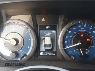2015 Toyota Sienna Ltd with VIN 5TDDK3DC8FS100841, listed as a IAAI auction lot 41539557 with 219,816 mi miles. Bid and sale history available at carsss.com. Image 15.