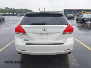 2010 Toyota Venza with VIN 4T3BK3BB0AU040935, listed as a IAAI auction lot 41976670 with 96,861 mi miles. Bid and sale history available at carsss.com. Image 16.