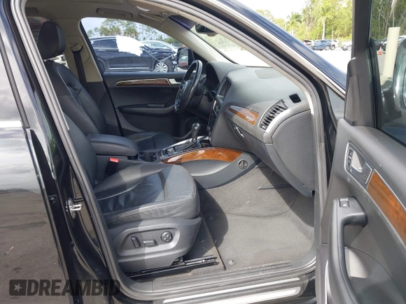 2011 Audi Q5 Premium Plus z VIN WA1LFAFP4BA117559, wystawiony jako IAAI lot #41727671 z przebiegiem 164 135 mil mil oraz . Historia ofert i sprzedaży dostępna na DreamBid. Obrazek 5.