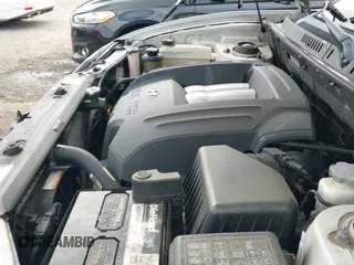 2006 Hyundai Santa Fe GLS z VIN KM8SC73D86U048169, wystawiony jako IAAI lot #42604277 z przebiegiem 124 682 mil mil oraz . Historia ofert i sprzedaży dostępna na DreamBid. Obrazek 20.