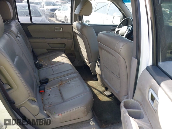 2015 Honda Pilot EX-L with VIN 5FNYF4H56FB061663, listed as a IAAI auction lot 41873152 with 211,876 mi miles and . Bid and sale history available at carsss.com. Image 8.