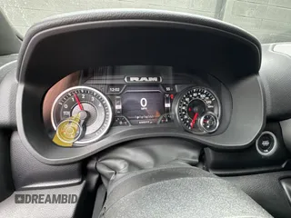2022 Ram 1500 Big Horn with VIN 1C6SRFFT4NN464963, listed as a Copart auction lot 51288425 with 30,517 mi miles and Non repairable. Bid and sale history available at DreamBid. Image 8.