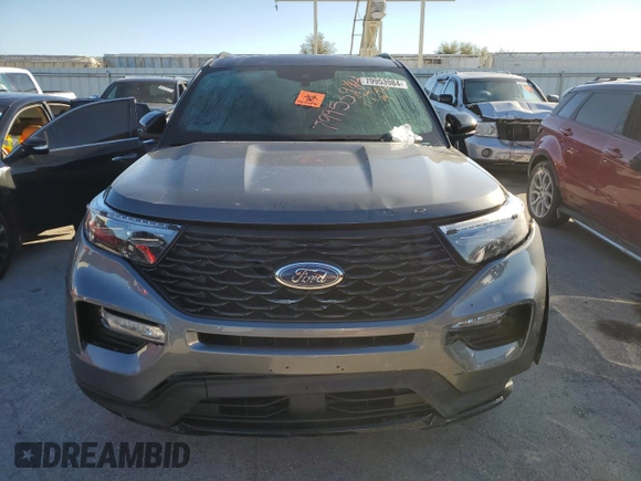 2023 Ford Explorer ST-Line z VIN 1FMSK8KH5PGB04288, wystawiony jako Copart lot #79953984 z przebiegiem Nie podano mil oraz Szkoda całkowita • Salvage title. Historia ofert i sprzedaży dostępna na DreamBid. Obrazek 5.