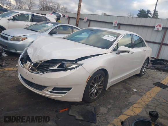 2013 Lincoln MKZ with VIN 3LN6L2G90DR813826, listed as a IAAI auction lot 41833991 with 98,776 mi miles and . Bid and sale history available at DreamBid. Image 17.