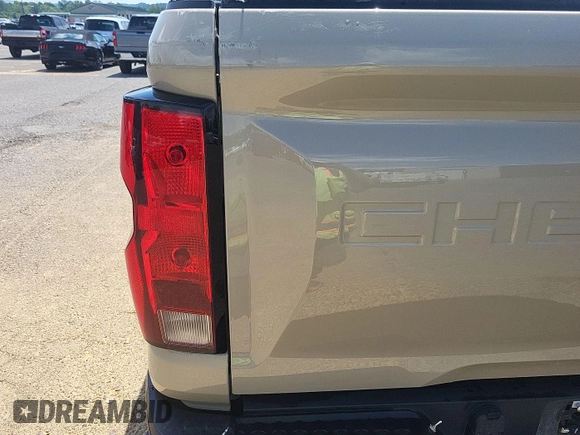 2023 Chevrolet Colorado 4WD Work Truck with VIN 1GCGTBEC8P1195130, listed as a IAAI auction lot 42854423 with 80,886 mi miles and . Bid and sale history available at DreamBid. Image 20.