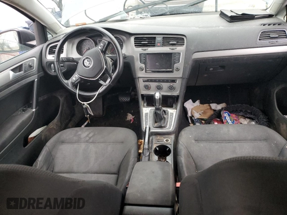 2016 Volkswagen Golf TSI SE z VIN 3VW217AU6GM043584, wystawiony jako Copart lot #51722765 z przebiegiem Nie podano mil oraz Czysty tytuł • Clean title. Historia ofert i sprzedaży dostępna na DreamBid. Obrazek 8.