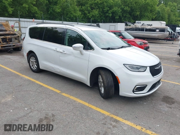2022 Chrysler Pacifica Touring L with VIN 2C4RC1BG3NR149675, listed as a IAAI auction lot 42470593 with 59,956 mi miles and . Bid and sale history available at DreamBid. Image 1.