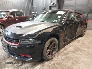 2020 Dodge Charger SXT z VIN 2C3CDXBG2LH117653, wystawiony jako IAAI lot #41753759 z przebiegiem 87 690 mil mil oraz . Historia ofert i sprzedaży dostępna na DreamBid. Obrazek 2.
