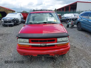 2004 Chevrolet Blazer LS z VIN 1GNDT13X64K127182, wystawiony jako IAAI lot #42188177 z przebiegiem 135 946 mil mil oraz . Historia ofert i sprzedaży dostępna na DreamBid. Obrazek 12.