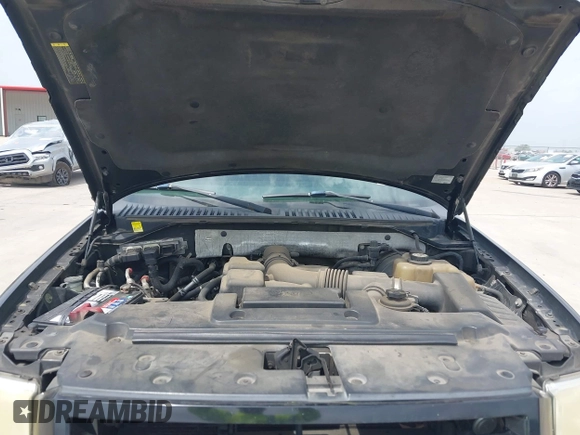 2008 Ford Expedition Limited with VIN 1FMFU19578LA13272, listed as a IAAI auction lot 41953211 with 281,855 mi miles and . Bid and sale history available at DreamBid. Image 10.