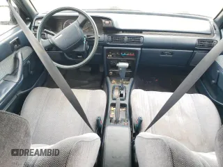 1988 Toyota Camry z VIN JT2SV21E7J3277138, wystawiony jako Copart lot #80039334 z przebiegiem 152 555 mil mil oraz Szkoda całkowita • Salvage title. Historia ofert i sprzedaży dostępna na DreamBid. Obrazek 8.