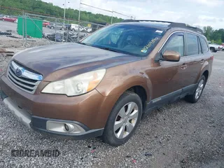 2011 Subaru Outback 2.5i Limited Pwr Moon with VIN 4S4BRBKC8B3320374, listed as a IAAI auction lot 42169840 with 186,580 mi miles. Bid and sale history available at carsss.com. Image 2.