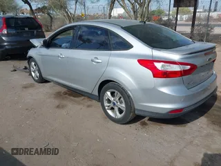 2013 Ford Focus SE with VIN 1FADP3F21DL184625, listed as a IAAI auction lot 42575194 with 113,601 mi miles and . Bid and sale history available at DreamBid. Image 3.