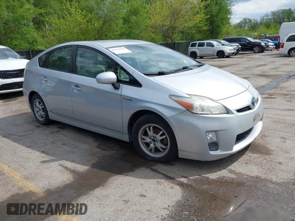 2011 Toyota Prius I with VIN JTDKN3DU6B0309743, listed as a IAAI auction lot 42114140 with 212,447 mi miles. Bid and sale history available at carsss.com. Image 1.