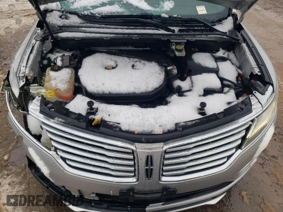 2016 Lincoln MKC Premier with VIN 5LMCJ1D9XGUJ21753, listed as a Copart auction lot 81640704 with 115,855 mi miles and Clean Title. Bid and sale history available at DreamBid. Image 11.