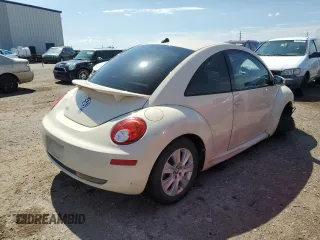 2008 Volkswagen New Beetle Coupe S with VIN 3VWPW31C58M519249, listed as a Copart auction lot 66477314 with 0 mi miles and Salvage Title. Bid and sale history available at carsss.com. Image 3.