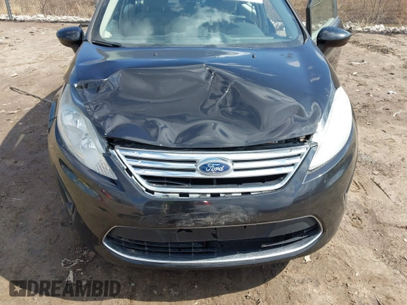 2011 Ford Fiesta SE with VIN 3FADP4BJ1BM232591, listed as a IAAI auction lot 41901982 with 159,288 mi miles. Bid and sale history available at carsss.com. Image 6.