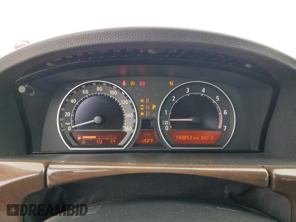 2008 BMW 7 Series 750i with VIN WBAHL83508DT13048, listed as a Copart auction lot 85141334 with 140,853 mi miles and Clean title. Bid and sale history available at DreamBid. Image 9.