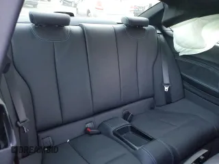 2018 BMW M2 z VIN WBS1J5C55JVA12540, wystawiony jako Copart lot #39402763 z przebiegiem 23 339 mil mil oraz . Historia ofert i sprzedaży dostępna na DreamBid. Obrazek 10.