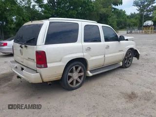 2003 Cadillac Escalade с VIN 1GYEC63T83R134948, выставлен на аукционе IAAI как лот 42321391 с пробегом 289 207 миль миль и . История ставок и продаж доступна на DreamBid. Изображение 4.