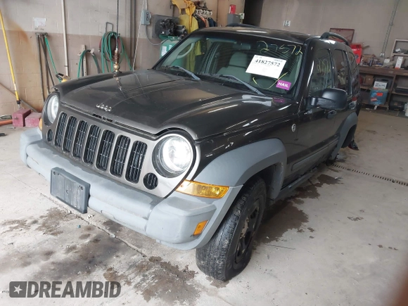 2005 Jeep Liberty Sport with VIN 1J4GL48KX5W691913, listed as a IAAI auction lot 41827572 with 169,313 mi miles and . Bid and sale history available at DreamBid. Image 2.