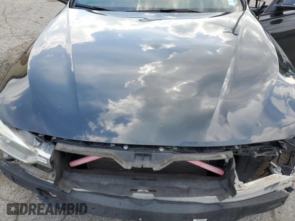 2013 BMW 3 Series 328i xDrive z VIN WBA3B5C51DF593458, wystawiony jako Copart lot #64755635 z przebiegiem 88 820 mil mil oraz Szkoda całkowita • Salvage title. Historia ofert i sprzedaży dostępna na DreamBid. Obrazek 11.