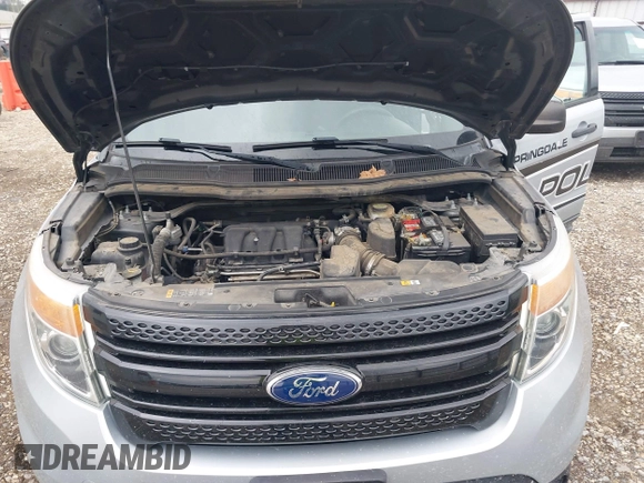 2015 Ford Utility Police Interceptor with VIN 1FM5K8AR8FGC41103, listed as a IAAI auction lot 41945013 with 89,792 mi miles. Bid and sale history available at carsss.com. Image 10.
