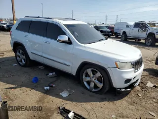 2013 Jeep Grand Cherokee Overland with VIN 1C4RJFCT7DC524585, listed as a Copart auction lot 48325145 with 142,308 mi miles and Clean Title. Bid and sale history available at carsss.com. Image 4.