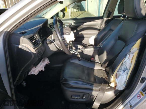 2016 Lexus CT 200h z VIN JTHKD5BH7G2273169, wystawiony jako Copart lot #53302075 z przebiegiem 113 275 mil mil oraz Szkoda całkowita • Salvage title. Historia ofert i sprzedaży dostępna na DreamBid. Obrazek 7.