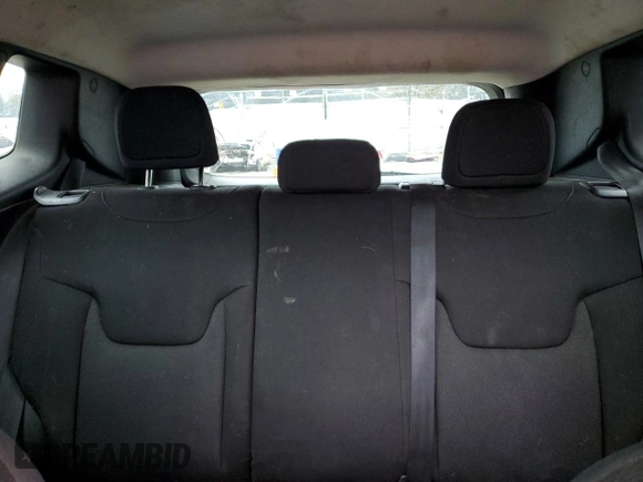 2020 Jeep Renegade Sport with VIN ZACNJAAB1LPM01724, listed as a Copart auction lot 50780035 with 102,140 mi miles and Clean Title. Bid and sale history available at carsss.com. Image 10.