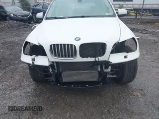 2013 BMW X5 xDrive35i z VIN 5UXZV4C53D0E14968, wystawiony jako IAAI lot #42253469 z przebiegiem 53 562 mil mil oraz . Historia ofert i sprzedaży dostępna na DreamBid. Obrazek 6.