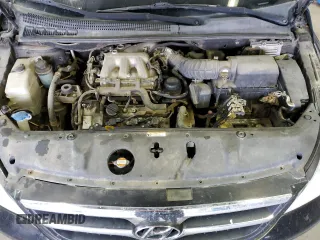 2008 Hyundai Entourage GLS z VIN KNDMC233086051923, wystawiony jako Copart lot #47754735 z przebiegiem Nie podano mil oraz Szkoda całkowita • Salvage title. Historia ofert i sprzedaży dostępna na DreamBid. Obrazek 12.