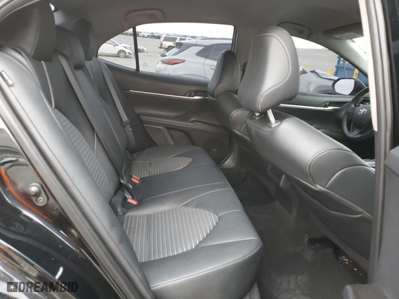 2022 Toyota Camry SE with VIN 4T1G11AK4NU617737, listed as a Copart auction lot 50699805 with 68,543 mi miles and Salvage Title. Bid and sale history available at carsss.com. Image 10.