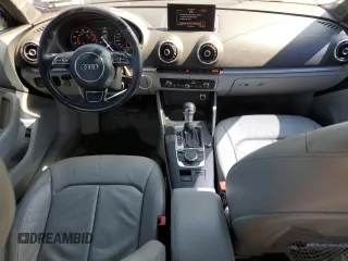 2015 Audi A3 Premium z VIN WAUACGFF5F1122403, wystawiony jako Copart lot #60175965 z przebiegiem 171 021 mil mil oraz Czysty tytuł • Clean title. Historia ofert i sprzedaży dostępna na DreamBid. Obrazek 8.