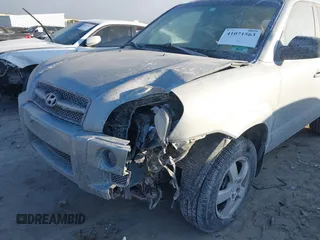 2007 Hyundai Tucson GLS with VIN KM8JM12B97U496766, listed as a IAAI auction lot 41071563 with 109,382 mi miles. Bid and sale history available at carsss.com. Image 6.