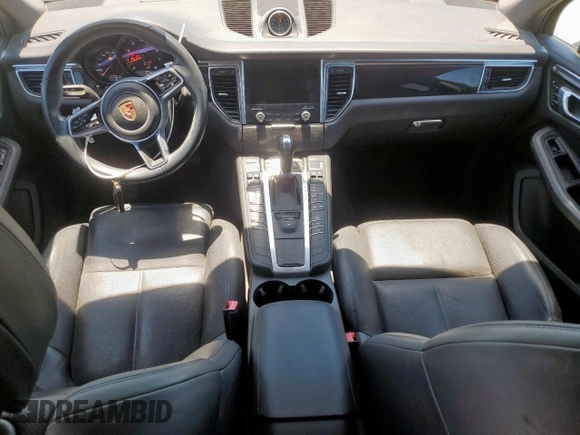 2018 Porsche Macan with VIN WP1AA2A50JLB22704, listed as a Copart auction lot 65922525 with 37,370 mi miles and Salvage title. Bid and sale history available at DreamBid. Image 8.