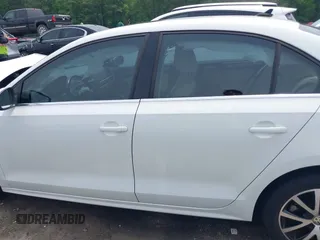 2017 Volkswagen Jetta SE с VIN 3VWDB7AJ6HM278287, выставлен на аукционе IAAI как лот 42264194 с пробегом 77 028 миль миль и . История ставок и продаж доступна на DreamBid. Изображение 14.