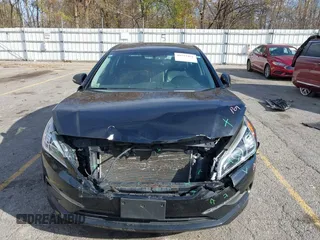 2015 Hyundai Sonata Limited with VIN 5NPE34AF4FH082978, listed as a IAAI auction lot 40717431 with 84,870 mi miles and . Bid and sale history available at carsss.com. Image 6.